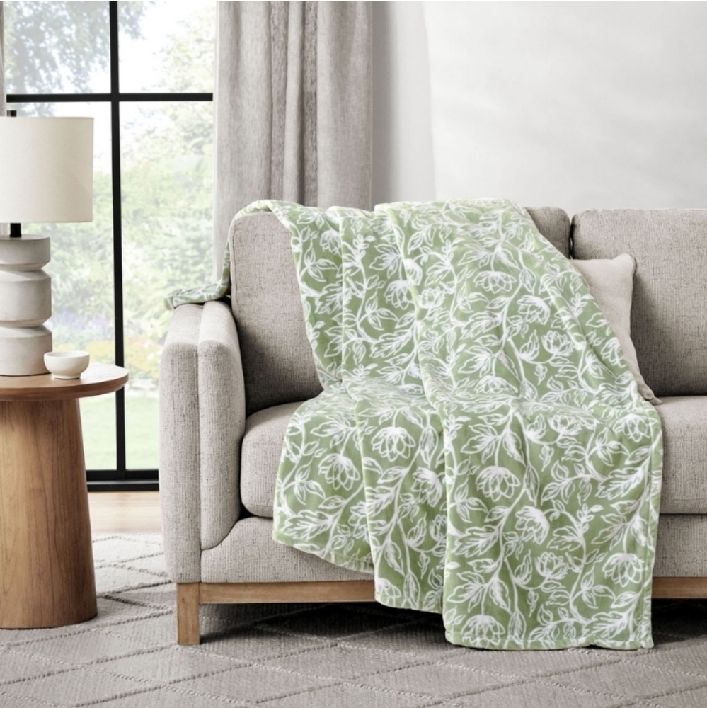 (Ew)Ultra Plush lounge Throw